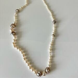 CHANEL women big pearl necklace Authentic